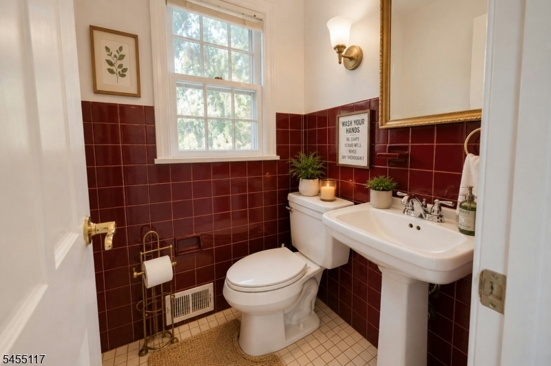259 Ashland Rd Property Photo 15