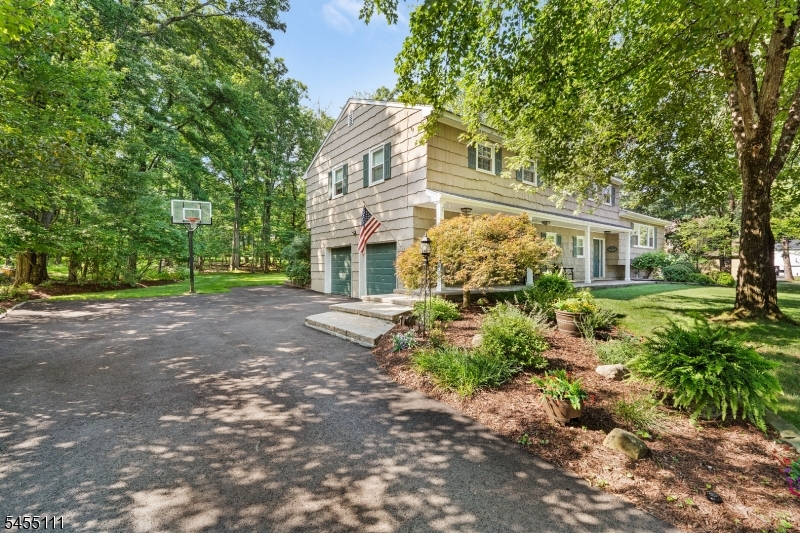 50 Meadowbrook Rd Property Photo 2