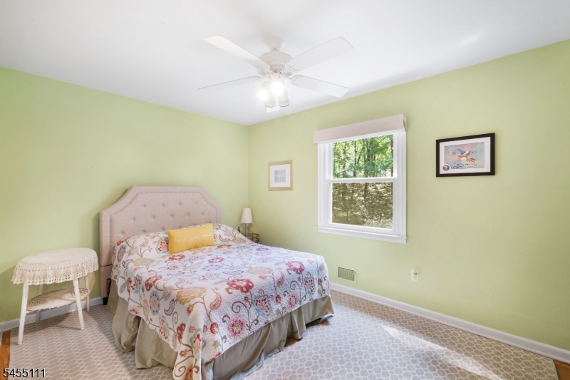 50 Meadowbrook Rd Property Photo 27
