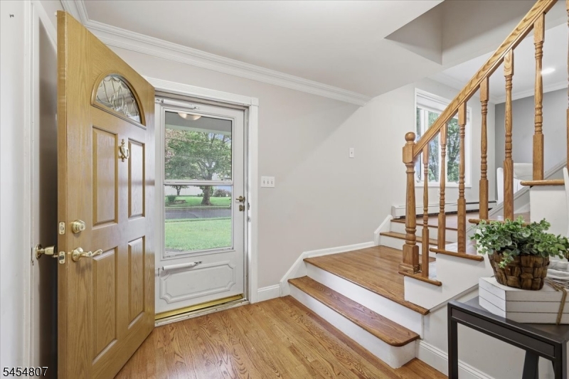 7 Conerly Rd Property Photo 3