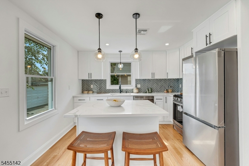 1534 Julian Ter Property Photo 7