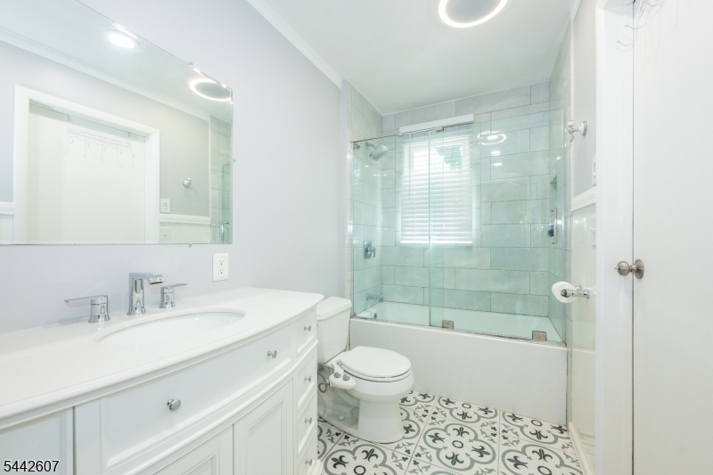335 Elmira Trl Property Photo 19