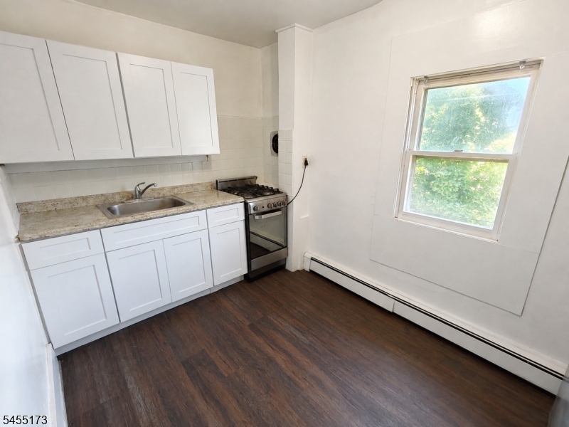 147 Meriline Ave Property Photo 3