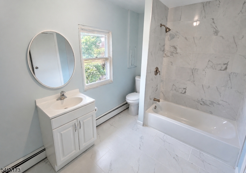 147 Meriline Ave Property Photo 5