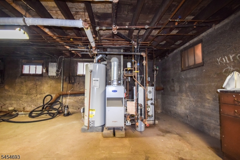 35 Hilton St Property Photo 18