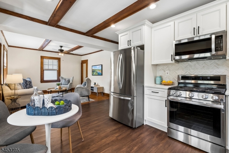 12 Belle Terre Road Property Photo 19