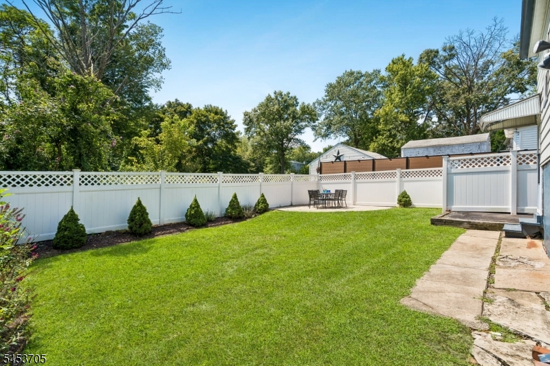 12 Belle Terre Road Property Photo 40