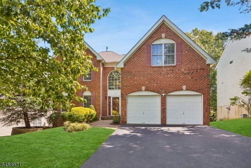 12 Watchung Dr Property Photo 1