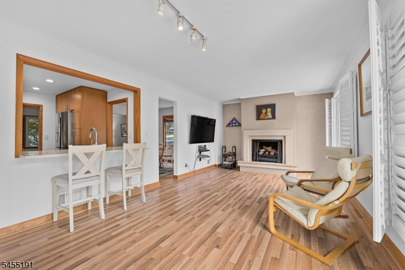 17 Westland Rd Property Photo 8