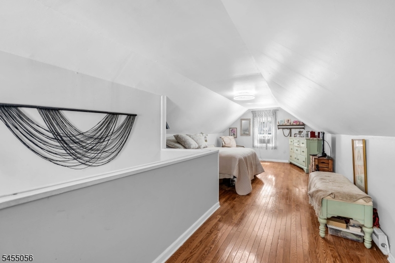 44 Allen St Property Photo 16