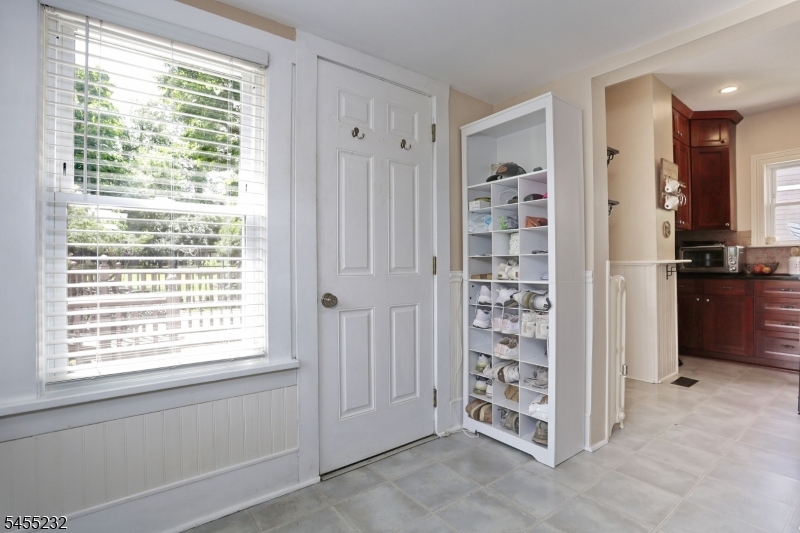 142 Wyckoff Property Photo 19