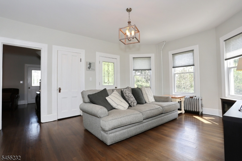 142 Wyckoff Property Photo 20