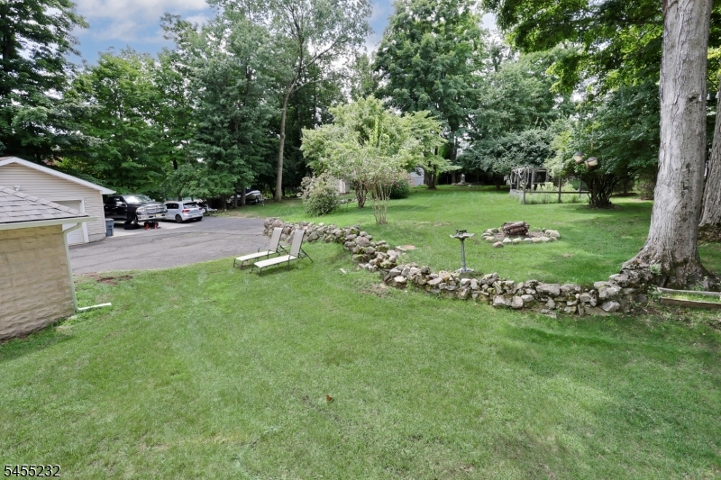 142 Wyckoff Property Photo 36