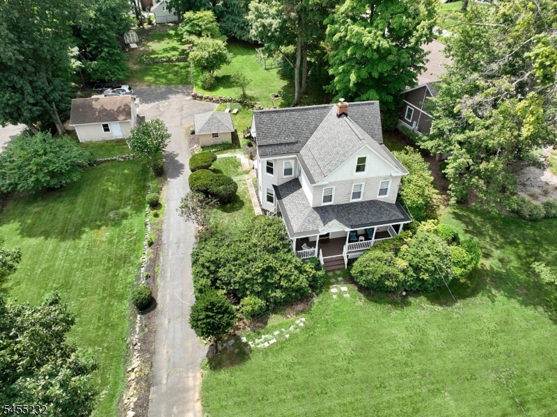142 Wyckoff Property Photo 41