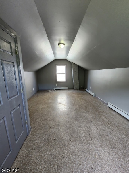 122 Spruce St Property Photo 13