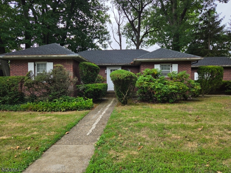 168 E Spring Valley Ave Property Photo 1