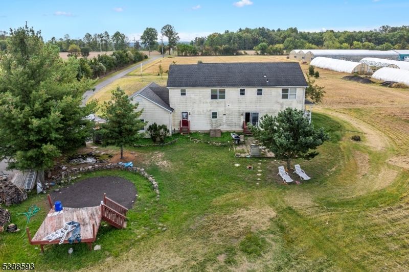 22 Biser Rd Property Photo 8