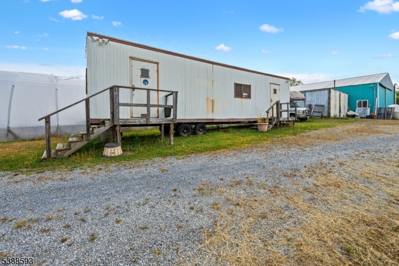 22 Biser Rd Property Photo 16