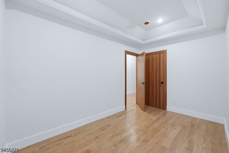 161 21st St Property Photo 25