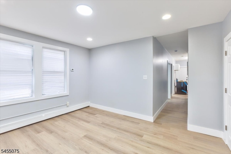 20 Edwin Pl Property Photo 19