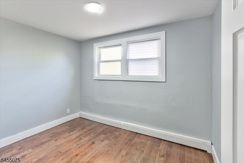 20 Edwin Pl Property Photo 24