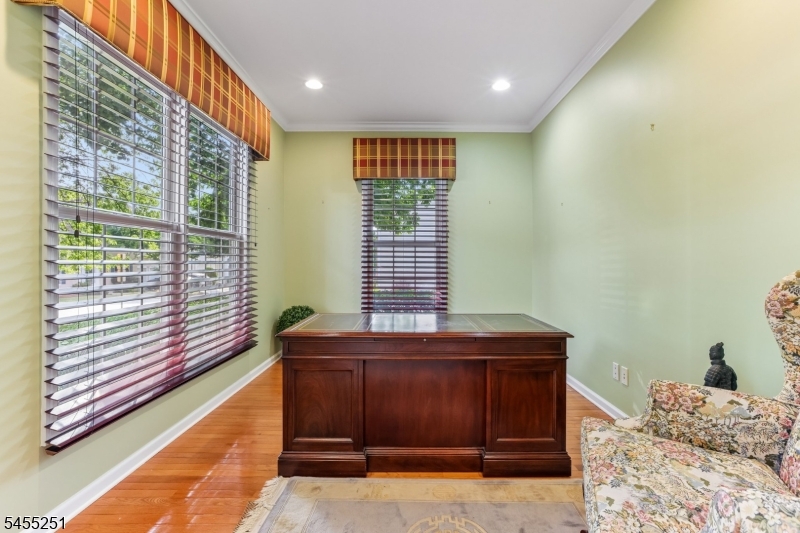 62 Hickory Hill Blvd 1 Property Photo 6