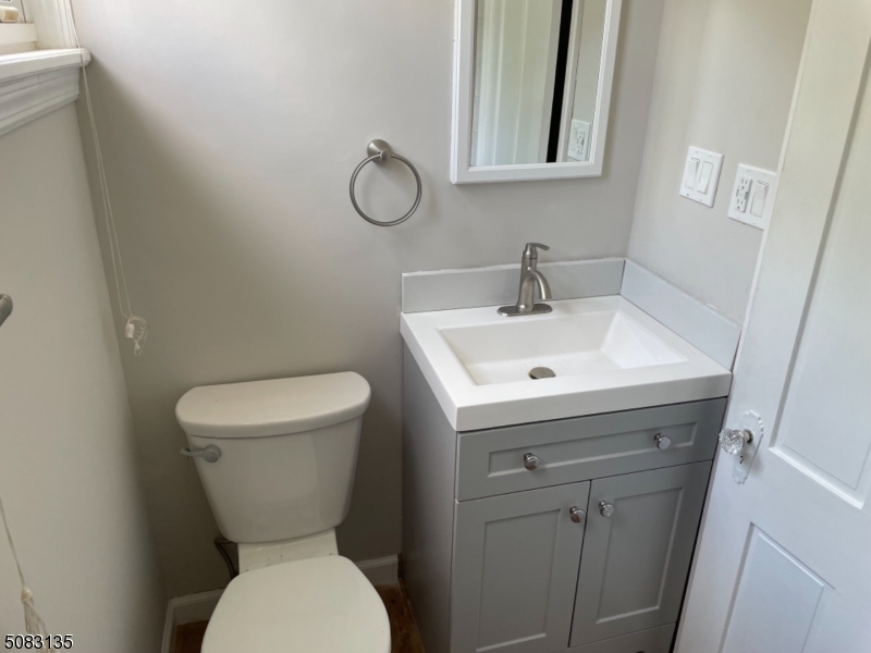 507 Westfield Ave Property Photo 10