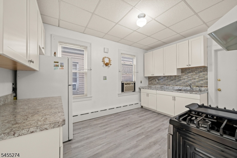 223 Speer Ave Property Photo 1