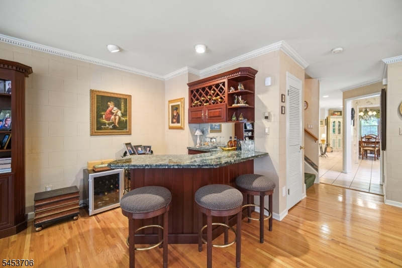 21 Berkeley Square Condo 21 Property Photo 16