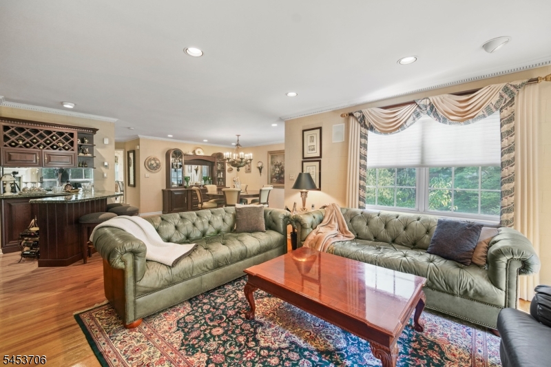 21 Berkeley Square Condo 21 Property Photo 18