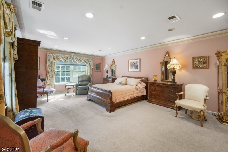 21 Berkeley Square Condo 21 Property Photo 21