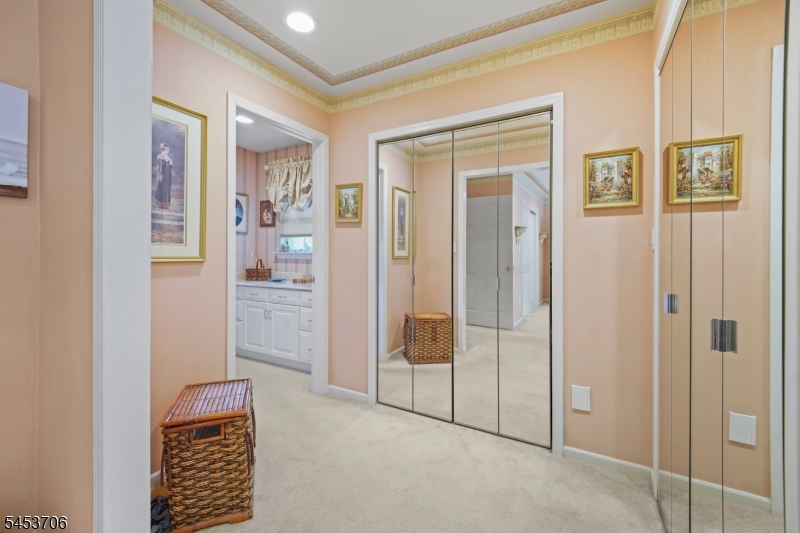 21 Berkeley Square Condo 21 Property Photo 25