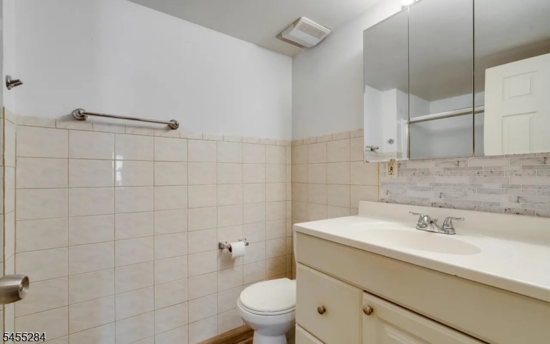 217 Edpas Rd Property Photo 13