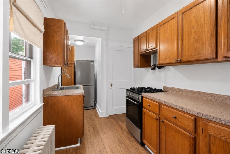 7 Laurel Pl Property Photo 4