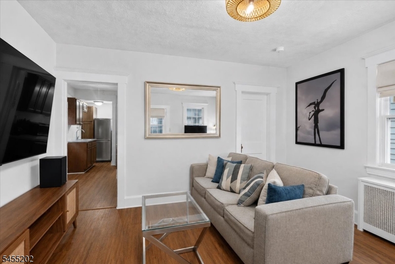 7 Laurel Pl Property Photo 12