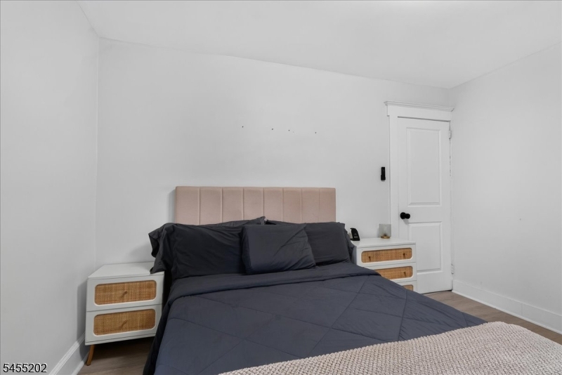 7 Laurel Pl Property Photo 27