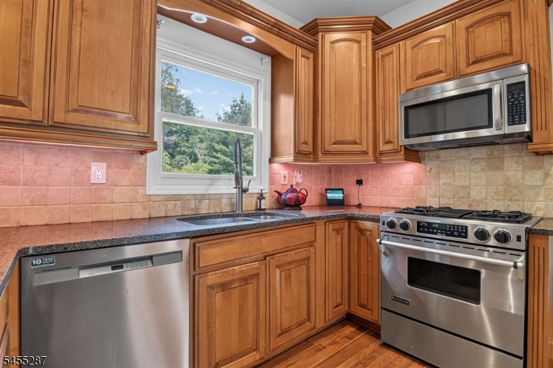 1114 Van Arsdale Dr Property Photo 12