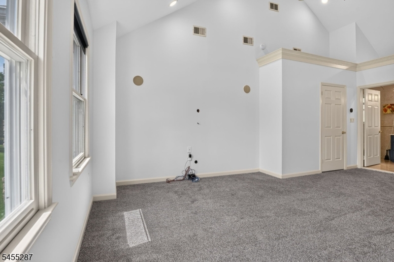 1114 Van Arsdale Dr Property Photo 30