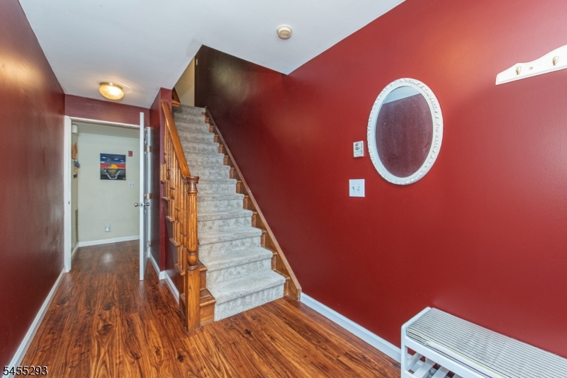 1 James Dr Property Photo 6