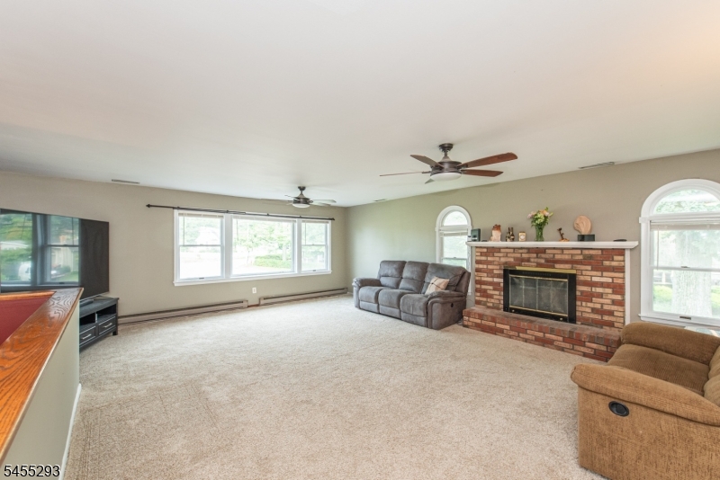 1 James Dr Property Photo 8