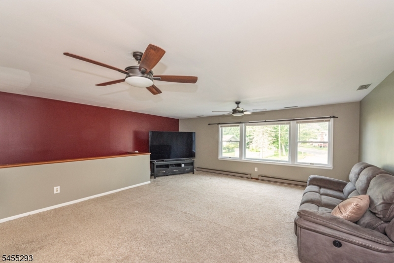 1 James Dr Property Photo 10
