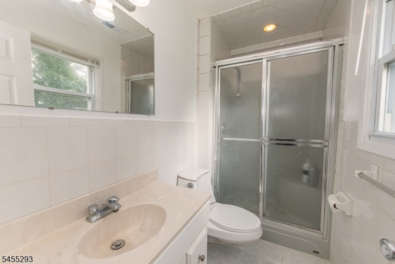 1 James Dr Property Photo 20