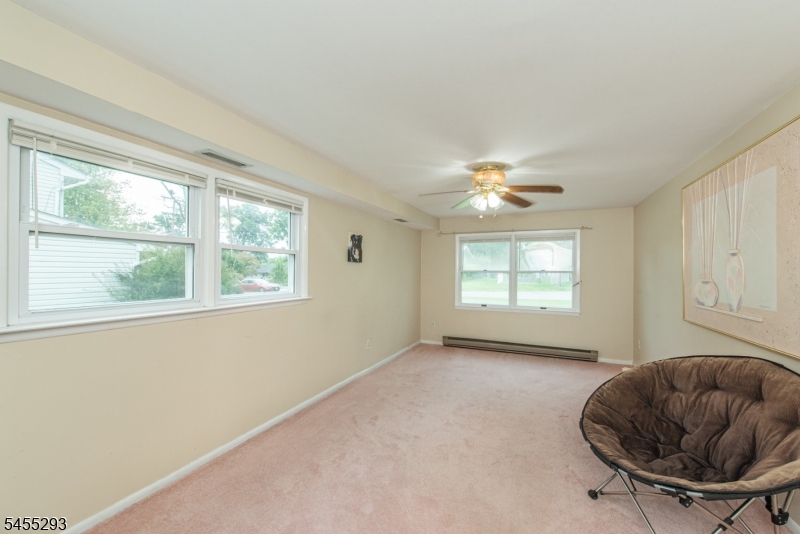 1 James Dr Property Photo 25