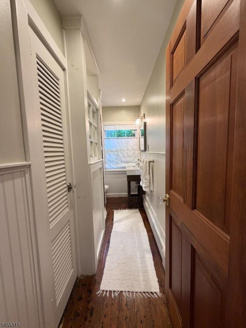 837 Circle Property Photo 7
