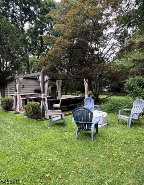 837 Circle Property Photo 16