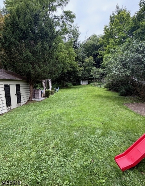 837 Circle Property Photo 17