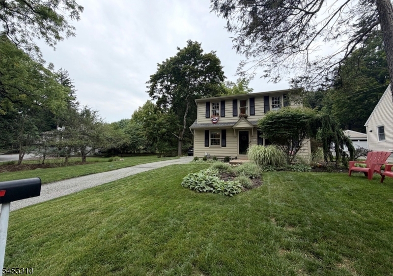 837 Circle Property Photo 18