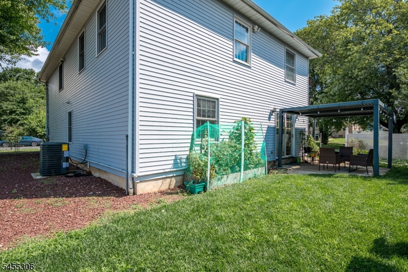 36 Aylin St Property Photo 30