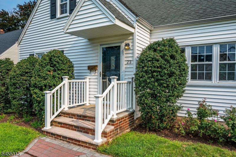 23 Mayfield Pl Property Photo 5