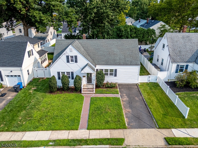 23 Mayfield Pl Property Photo 7